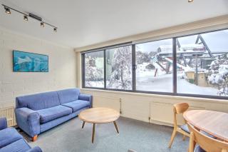 Snow Ski Apartments 06 - Falls Creek - 2