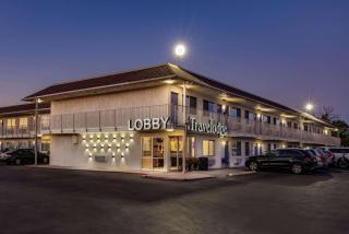 Travelodge by Wyndham Miles City - Miles City - 9
