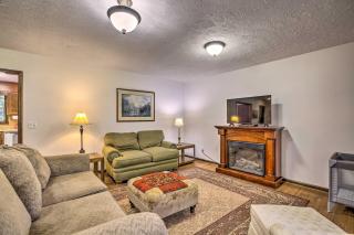 Quiet Home with Fire Pit - 1 Mi to Downtown Acworth! - 8