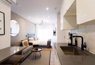 Scandinavian Studio with Full Kitchen and Bath by Den Stays - 4
