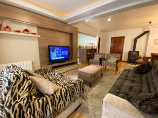 Apartamento Primavera, a 600 metros da Rua Coberta, com 2 quartos - Gramado - 0