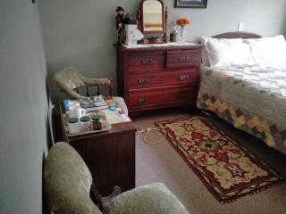 Lesley's Bed and Breakfast - Cromwell - 3