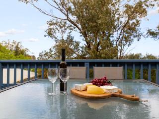Dolphin Dreaming 16 Dolphin Avenue - Carrickalinga - 7