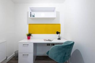 A beautiful brand new flat 25-minute to London - 4