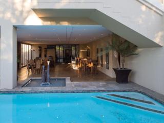 Lazy Lizard Guesthouse - Willows - 3