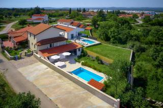Holiday House Emma - Burići - 7