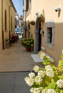 Old Town Inn - Rijeka - 3