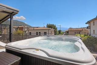 Villa Donne del Lago Vittoria - Salò - 8
