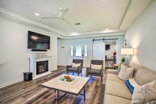 Remodeled Cedar Creek Lake Retreat with Fire Pit! - 6