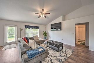 Ranch-Style Lehigh Acres House with Big Backyard! - Lehigh Acres - 7