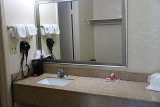 Econo Lodge - Jacksonville - 4