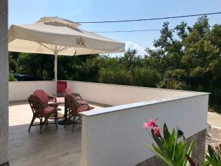 Apartments in Klimno, Dobrinj - Insel Krk 41812 - Klimno - 1