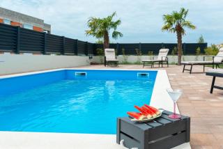 Luxury villa with a swimming pool Vrsi - Mulo, Zadar - 19093 - Vrsi - 5