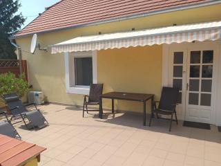 Holiday home in Balatonlelle 41941 - Balatonlelle - 0