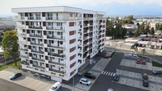 Apartman in Time - Private Parking - 68m2 - 4 regular beds - 7