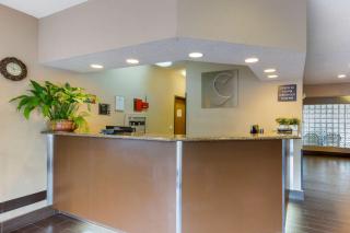 Comfort Inn Medford South - Medford - 2