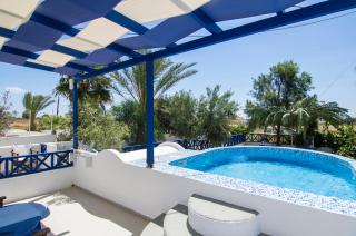 White & Blue - Perivolos - 5