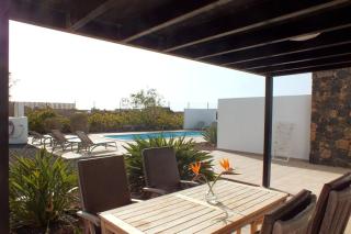 Heated & Shared Pool VILLA MATRIANA 36B, North Shore Villas - La Oliva - 0