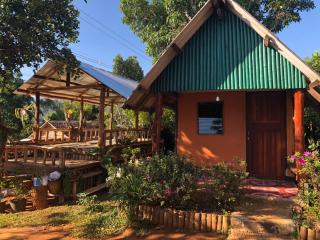 LungKola Homestay, Pang Ung, Mae Hong Son ลุงกอละ โฮมสเตย์ ปางอุ๋ง - 0
