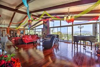 Colorful El Cajon Gem Deck, Garden and Valley Views - El Cajón - 9