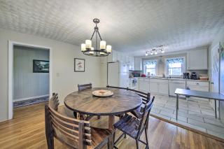 Pet-Friendly Waterfront Hayesville Cottage! - Hayesville - 1
