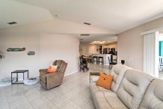 Private Pool Waterfront Cape Coral Home! - Cape Coral - 6