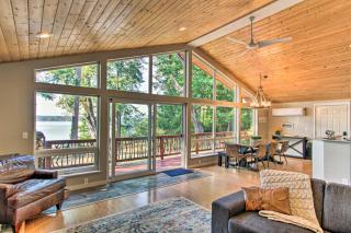 Game Room and Private Beach Anderson Island Gem - Yoman - 8