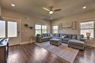 Fayetteville House Pool Access and Gas Grill! - Fayetteville - 7