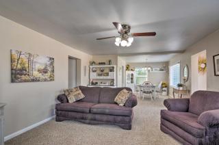Home with Fenced Yard by 5 Mighty Natl Parks - Circleville - 8