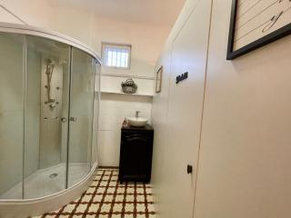 Premier rooms - Ploieşti - 1
