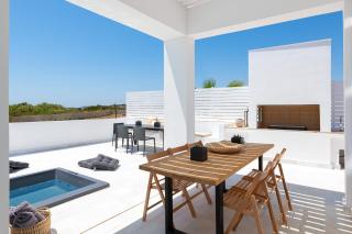 Seacarf Villa, 3 magnificent properties in Lachania beach, Bedrooms 12, Sleeps 27 - Lacónia - 5