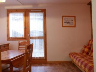 Studio rénové Montchavin - 2 pers, proche pistes et commerces, terrasse sud/ouest - FR-1-329-40 - 0
