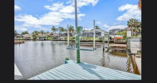 Peaceful Waterfront Pool Home home - Palm Coast - 6