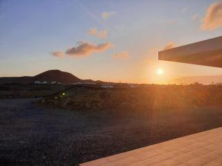 North Shore Villas Lajares, VILLA MANALARI, Private and Heated Pool - 1