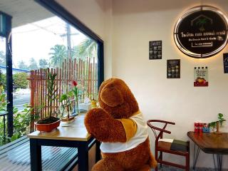 Naibaan Bed and Cafe - Ban Phlao - 5