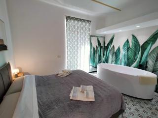 Sonnino Suite jacuzzi apartment - Bari - 0