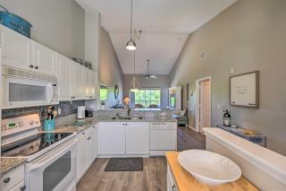 Luxe Top-Floor Condo in Beautiful Lely Resort - 5