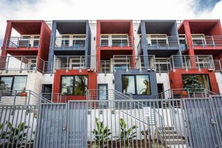 3 Floor TownHouse Next to Downtown Max 12 sleepers - San Diego - 0