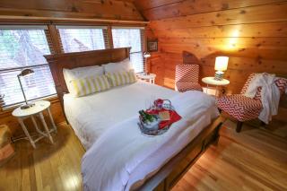 Elliott House Boutique Inn - Shaver Lake - 3