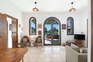 Cisternino Villa in Olive Groove - 1