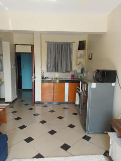 One Bedroom Beach Apartment/Pool/Free Wi-Fi - 5