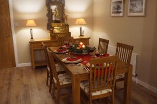 Corner Cottage - character, charm, great location. - 8