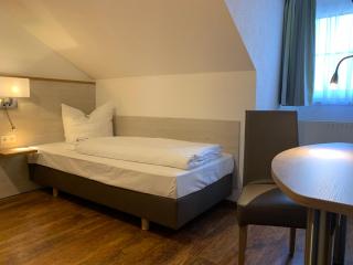 Hotel Waibstadter Hof - Waibstadt - 2