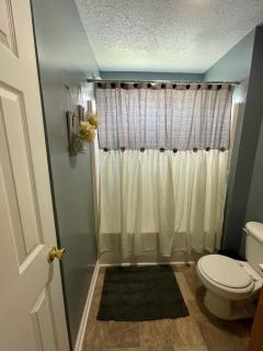 Prickle Your Fancy Private Room in University - 5