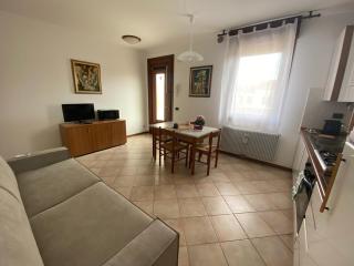 OTB Italia 2 - Alloggio accogliente tra Venezia e Treviso con 2 Terrazze e Posto auto Coperto - 3