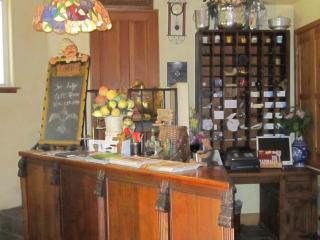 FLEUR DE LAC EUROPERAN INn - Lake Arrowhead - 6