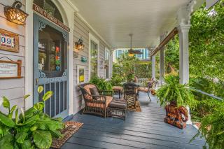 Goodbread House Bed & Breakfast Inn - 2