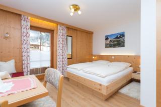 Hotel Gasthof Islitzer - Prägraten - 5