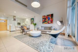 Lively 1 BR at Al Nabat Shoreline 8 Palm Jumeirah by Deluxe Holiday Homes - Dubai - 7