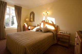 Fines Bayliwick Hotel - 5